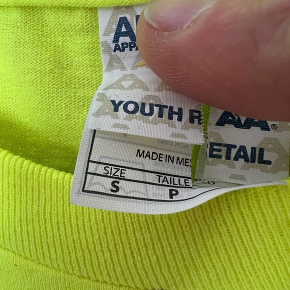 Grave Digger Racing Team Neon Yellow Big Print Graphic Youth Shirt SIZE SMALL - Picture 4 of 6